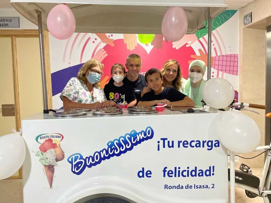 Pacientes y profesionales se muestran ilusionados con la visita (1)