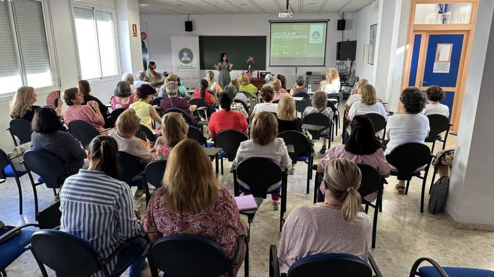 Escuela-de-Empoderamiento-980x551