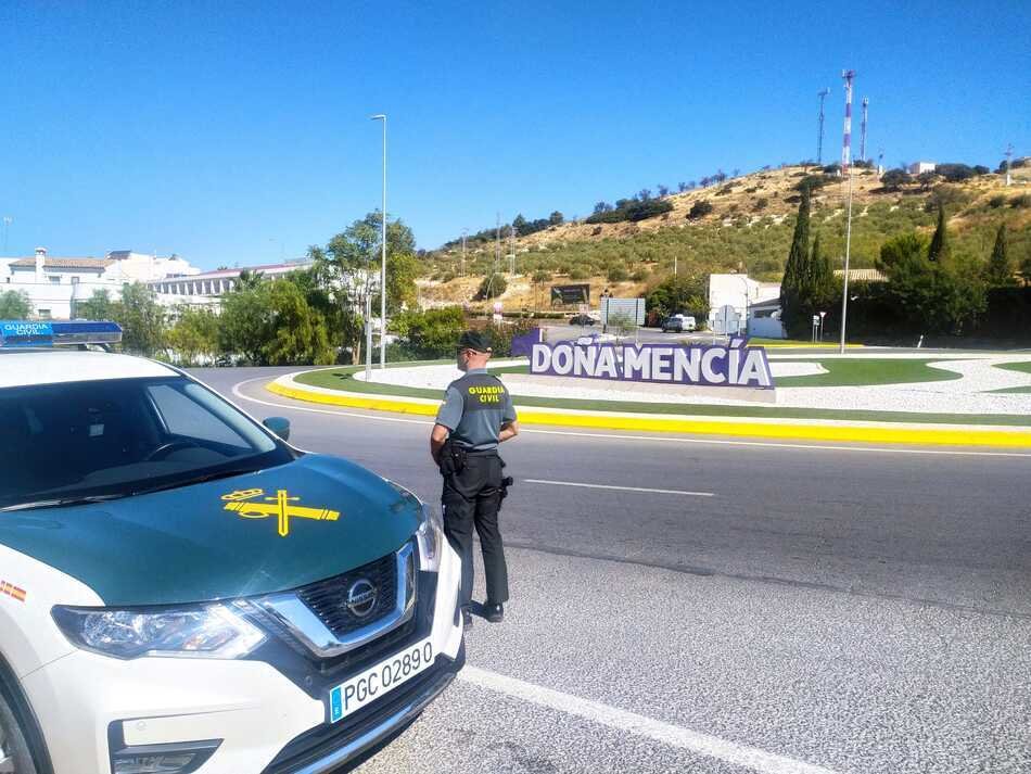 LUQUE SEGURIDAD CIUDADANA EN DOÑA MENCIA (1)